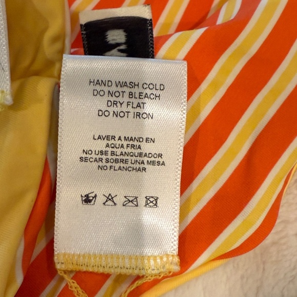 New! SET Dippin' Daisy's Striped Bikini Lotus Top & Haven Bottom 31457 - Picture 10 of 11